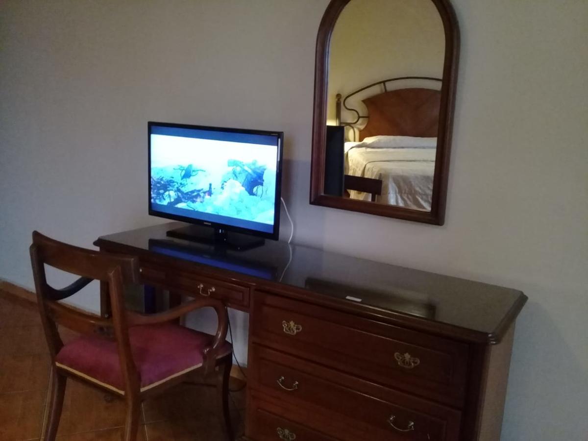 Hotel Puerta Del Rey サンタ・クルス・デ・ラ・シエラ エクステリア 写真